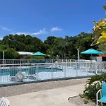 Rock Reef Resort
