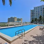 1Br Rooftop Pool-10 Min Walk To Beach