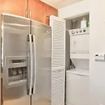 1Br Rooftop Pool-10 Min Walk To Beach