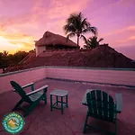 Snappers Key Largo