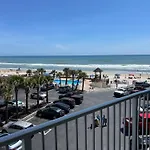 Oceanfront Oasis