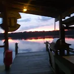 Stegbone\'S Fish Camp And Resort