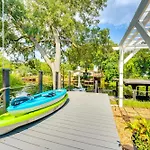 Spacious Tavares Home With Private Outdoor Oasis!