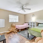 Spacious Tavares Home With Private Outdoor Oasis!