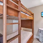 Sunshine Oasis - Orlando Lakefront Luxury
