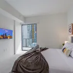 Condo With Amazing Views In The Heart Of Brickell