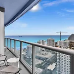 Fll W Residence Penthouse, Amazing Birds Eye Views!