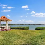 Bay Front Serenity 4Th Floor 2Bd 2Ba At Isla Del