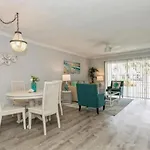 Vista Verde East 8-164