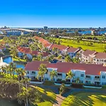 Newly Updated 2 Bedroom Isla Del Sol Vista Verde