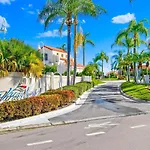 Newly Updated 2 Bedroom Isla Del Sol Vista Verde