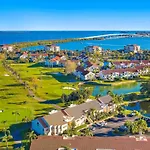 Newly Updated 2 Bedroom Isla Del Sol Vista Verde