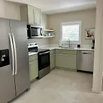 Sunshine Island Inn - Adults Only