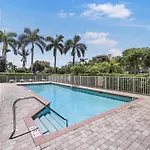 Caxambas South Beach Terrace 301