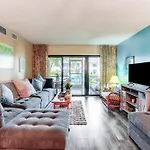 Condo With Patio And Resort Amenities In Fort Pierce!