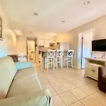 Casa Blanca Resort 1 Bed - 1 Bath