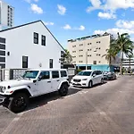 Trendy Loft Apt Hollywood Beach Unit # 4