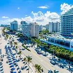 Luxury 2Br 2Ba With Resort Amenities And Beach Access