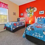 7654 Comrow #403