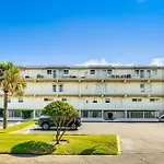 New Smyrna Beach Condo On Water Rest, Swim And Play