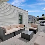 Charming Fort Myers Beach House