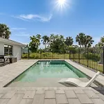 Private Pool And Dock Relaxing Port Charlotte Oasis