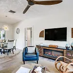 Private Pool And Dock Relaxing Port Charlotte Oasis