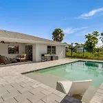 Private Pool And Dock Relaxing Port Charlotte Oasis