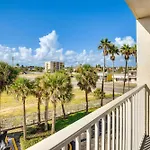 Daytona Beach Condo With Balcony 5 Mi To Speedway!