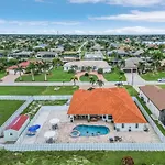 Come Find Sun & Sand - Private Beach, Heated Pool & Spa - Wanderlust Cape Coral - Roelens