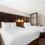 Comfort Inn & Suites Near Universal Orlando Resort-Convention Ctr
