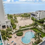 Beach Bliss Steps To Ocean, Pool & Game Room Fun