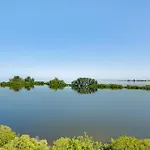 Gulf Coast Escape With Balcony And Resort Amenities!