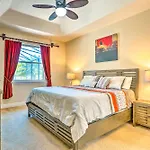 Tropical Cape Coral Retreat With Hot Tub And Pool!