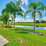 Sunny Canal-View Villa With Lanai In Sebring!