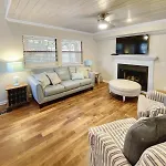 Seagrove - 121 Live Oak