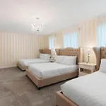 Luxury Villa 9 Bedrooms Poolgames Room