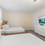 Luxury Villa 9 Bedrooms Poolgames Room