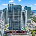 Free Parking! Luxury Condo In Downtown Miami