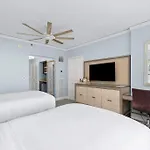 Stunning Studio Apartment Sited The Ritz Carlton