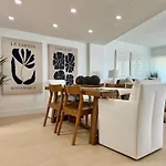 Coastal Chic Getaway Modern 2 Bed 2 Bath Condo In Key Largo, Marina Pool Pickleball