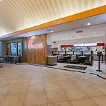 The Florida Hotel & Conference Center In The Florida Mall