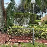 Beautiful Two Master Bedroom Condo In Fort Myers, Venetian Palms Condominium