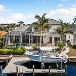 Unique 5 Bed Waterfront Woodbine Ct With Private Pool