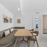 Luxury 45Th-Floor Condo With Stunning City Views