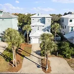Sandy Shore Retreat Gulf View Sleeps 10