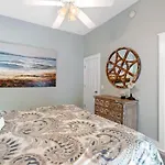 Sandy Shore Retreat Gulf View Sleeps 10