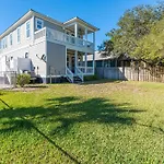 Incogbeacho - 505 Defuniak Street