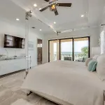 Moana Oasis: Gulf-Front, Pool, Spa & Beach Access