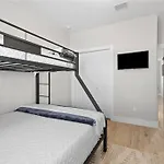 New 2-Level Home: Heated Pool, Spa, Steps To Beach